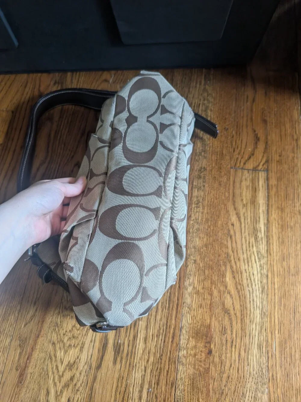 Coach Signature Duffle Bag Tan and Brown Jacquard F15067 - Picture 2 of 9